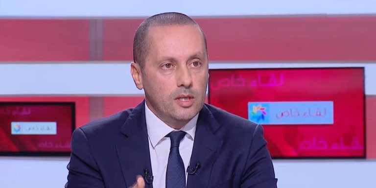 التهراوي يوضح ملابسات عبارة "طلع للرباط واحتج" ويؤكد سوء فهم تصريحاته