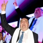 إدريس لشكر يعود إلى زعامة "الاتحاد الاشتراكي" لولاية رابعة