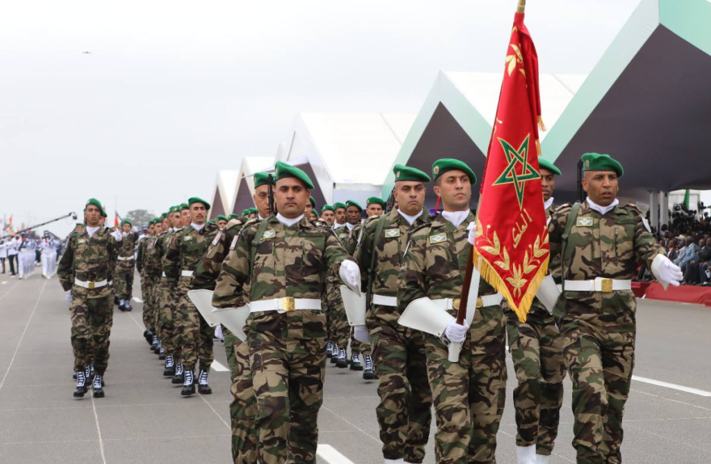 الجيش المغربي يخلد الذكرى الخمسين للمسيرة الخضراء