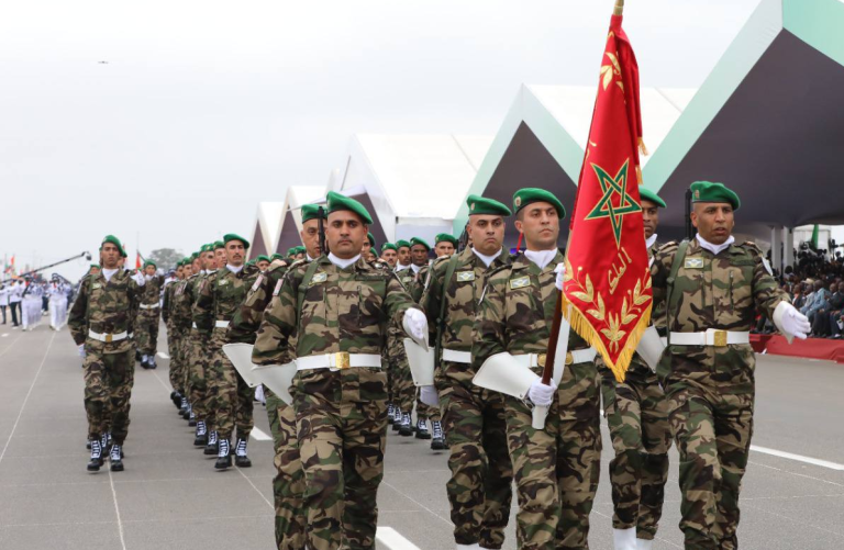 الجيش المغربي يخلد الذكرى الخمسين للمسيرة الخضراء