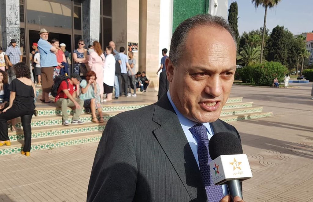 ساعدني يجمد عضويته في لجنة تسيير قطاع الصحافة على خلفية تسريبات "الأخلاقيات"