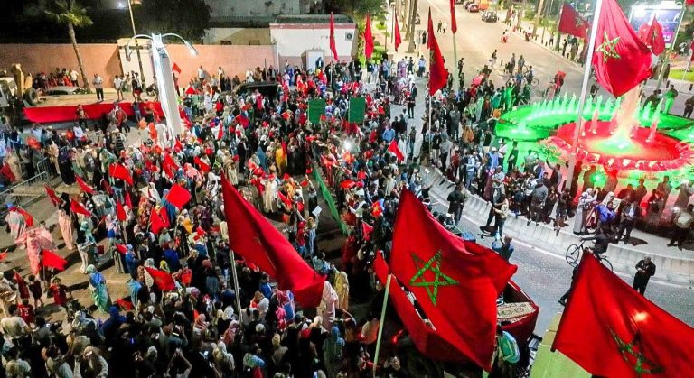 الداخلة تحتفل بقرار مجلس الأمن الداعم لمقترح الحكم الذاتي تحت السيادة المغربية