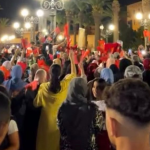 سكان وجدة يحتفلون بالقرار الأممي التاريخي بشأن الصحراء المغربية