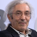 بوعلام صنصال يعود إلى فرنسا ويعبر عن مخاوفه بشأن الجزائر