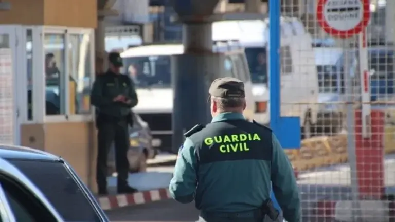 توقيف أفراد عصابة كانت تهدد أمن مليلية المحتلة بالاعتداءات الليلية