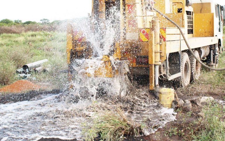 غياب تقرير شرطة المياه يثير القلق بشأن تفاقم حفر الآبار العشوائية بالمغرب