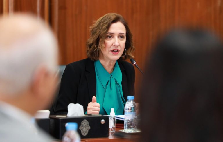 جدل واسع يحيط بوزيرة السياحة المغربية بسبب فيديو ترويجي لفندق بالرباط