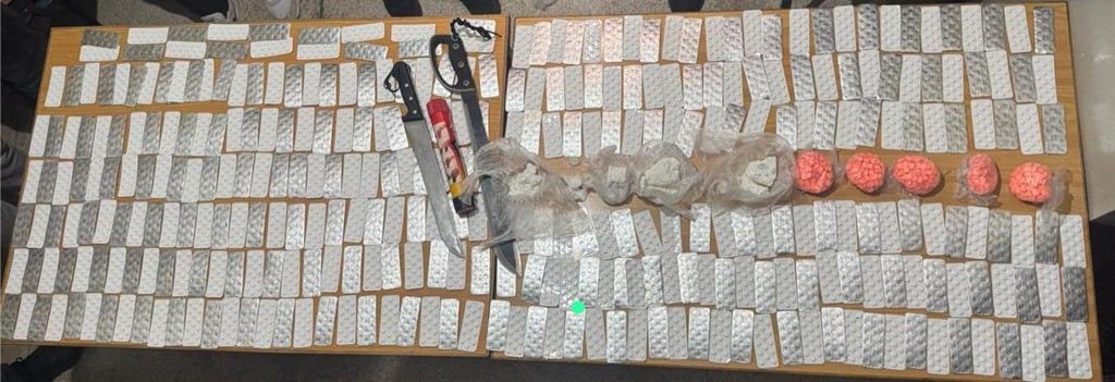 إيقاف شخصين في سلا بحوزتهما آلاف الأقراص المهلوسة والكوكايين