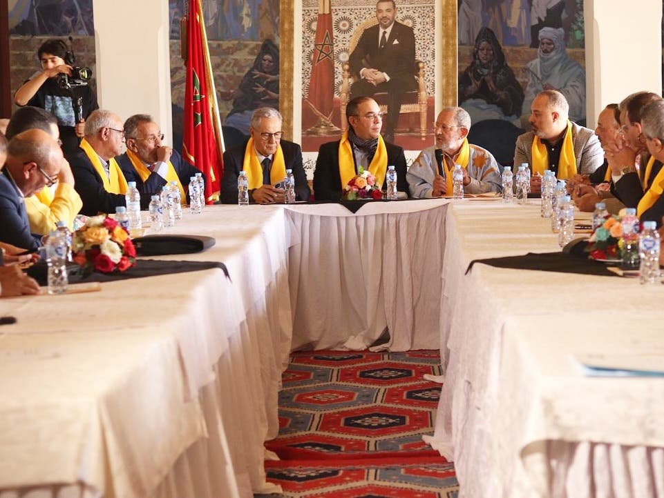 الحركة الشعبية تناقش الحكم الذاتي ومشروع قانون المالية في اجتماع بالعيون