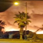 حريق ضخم يتسبب في خسائر بمحل لبيع المواد الفلاحية بضواحي مراكش