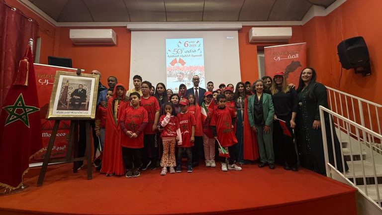 الجالية المغربية في تورينو تحتفي بالذكرى الخمسين للمسيرة الخضراء