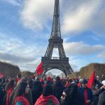 مغاربة العالم في باريس يحتفون بالمسيرة الخضراء والنصر الدبلوماسي