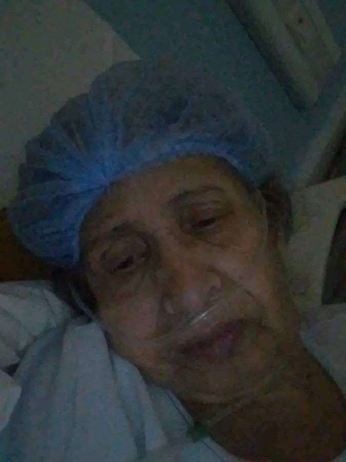 عائشة ماهماه تدخل المستشفى وتطلب الدعاء من جمهورها