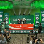 فصائل مشجعي الرجاء تستنكر عقد "كوكاكولا" وتدعو لمقاطعة منتجاتها