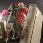 سلطات مراكش تنهي اعتصام مواطن فوق عمود كهربائي بعد ستة أيام