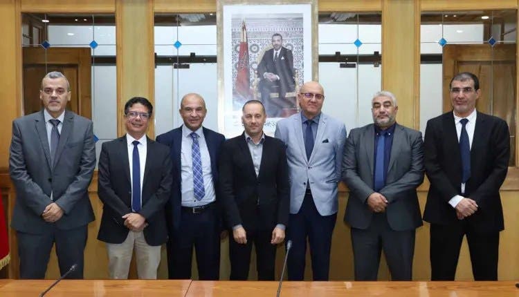 نقابات الصحة تقاطع الحوار مع وزير الصحة احتجاجًا على "انتهاك المكتسبات"