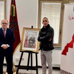 قنصلية المغرب بفيرونا تكرم العداء المغربي مبارك والراس بعد فوزه بماراثون المدينة