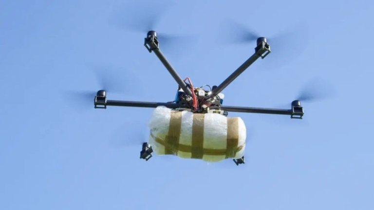 الدرك الملكي ببني درار يفكك عصابة تهريب مخدرات تستخدم طائرات "درون"