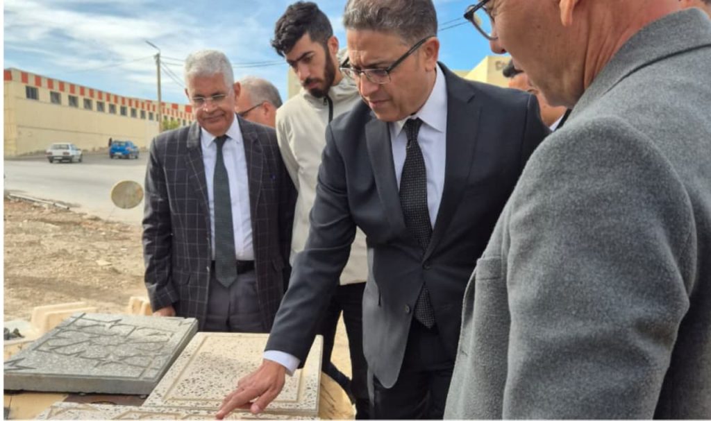 عامل إقليم تازة يتفقد مشاريع التأهيل الحضري ويثمن تقدم الأشغال