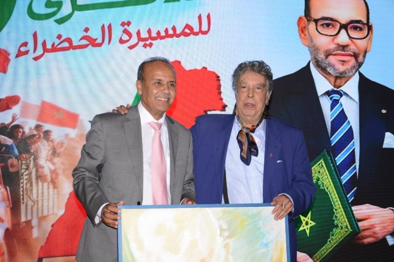 عبد الوهاب الدكالي يشعل حفل جامعة الحسن الأول بسطات احتفاءً بالأعياد الوطنية