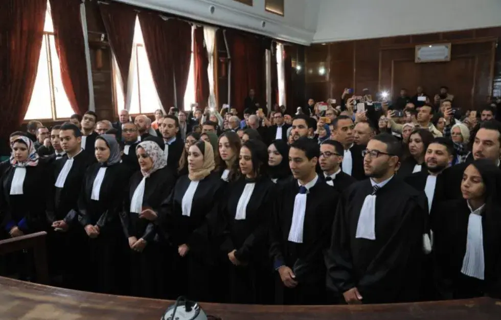 هيئة المحامين بالرباط تتهم لجنة الصحافة بإهانة الدفاع وتتوعد باتخاذ إجراءات قانونية