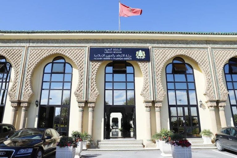 وزارة الأوقاف تعلن عن فاتح جمادى الآخرة يوم السبت المقبل