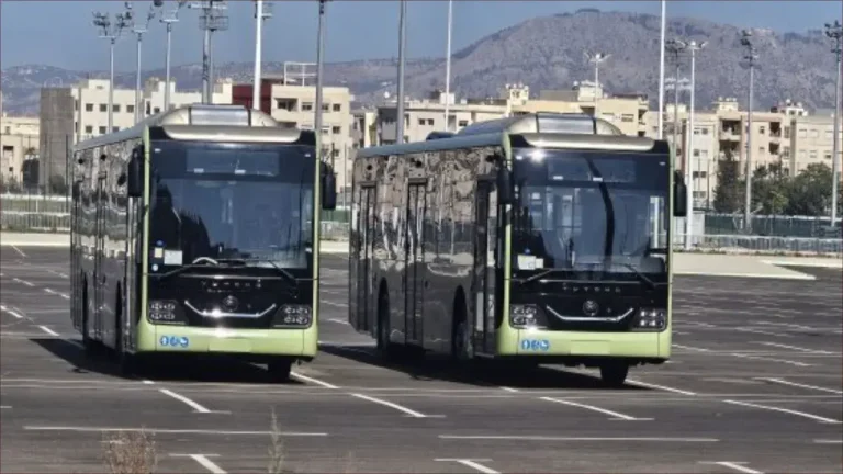 فاس تعزز شبكة النقل الحضري بدفعة جديدة من الحافلات العصرية