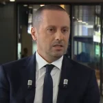 وزير الصحة يكشف عن حوافز لتثبيت الأطر الطبية في المناطق النائية