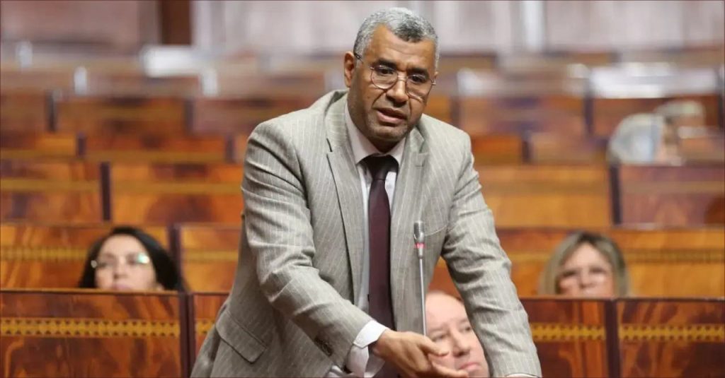 بوانو يدعو مجلس النواب للتدخل لضمان الحصانة للبرلماني صاحب تصريح “طحن الورق”