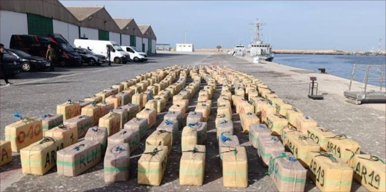 الحسيمة: إحباط تهريب كمية كبيرة من المخدرات عبر وادٍ بالمدينة