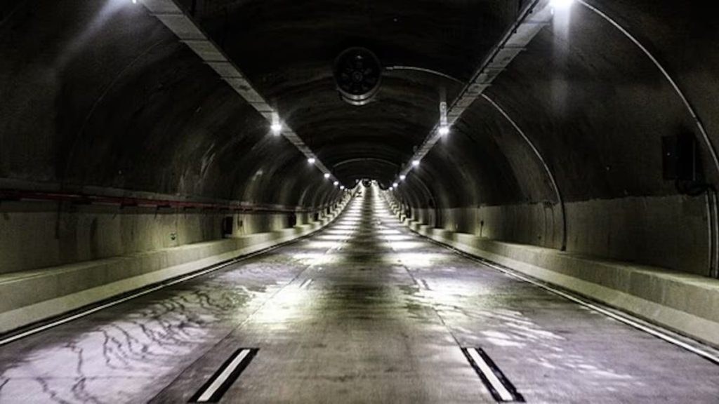 مشروع النفق البحري بين المغرب وإسبانيا يحظى باهتمام أوروبي متزايد