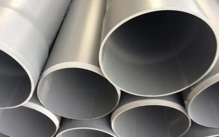 المغرب يفرض رسومًا مضادة للإغراق على واردات PVC مصرية