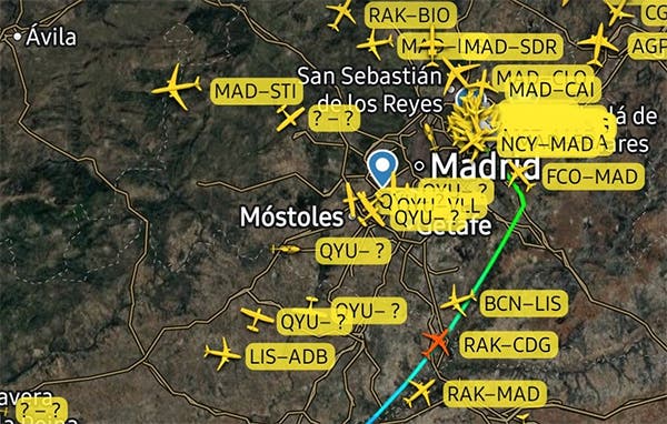 طائرة قادمة من المغرب تعلن حالة طوارئ وتهبط في مدريد