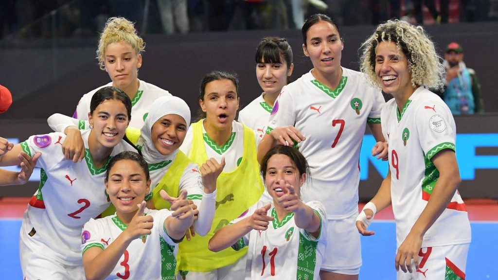 المغرب يتأهل تاريخيًا إلى ربع نهائي مونديال الفوتسال النسوي