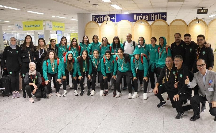 "لبؤات الأطلس" تحطّ في مانيلا استعدادًا للمونديال