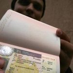 بريطانيا تهدد بفرض قيود على التأشيرات لثلاث دول بسبب الهجرة غير الشرعية