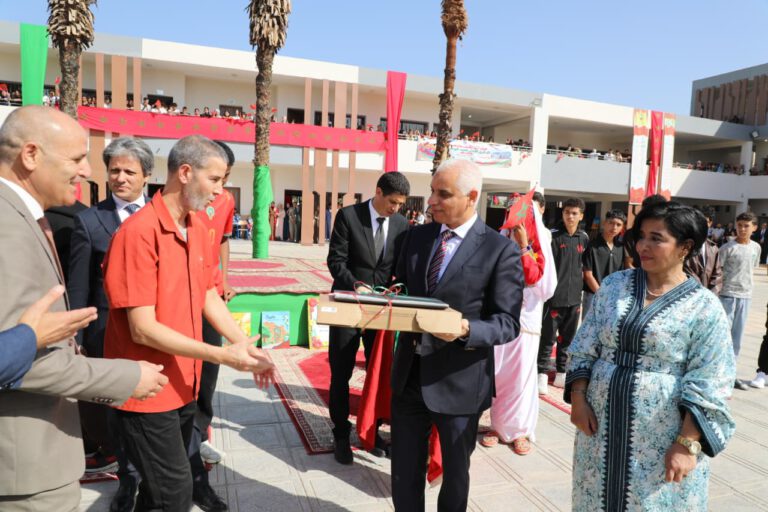 فاس.. والي الجهة يترأس احتفالات "عيد الوحدة" بثانوية 31 أكتوبر ببنسودة